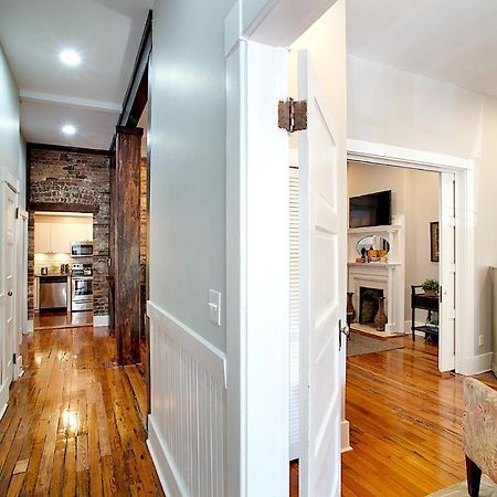 Newly Renovated Historic Savannah Townhome! Bagian luar foto