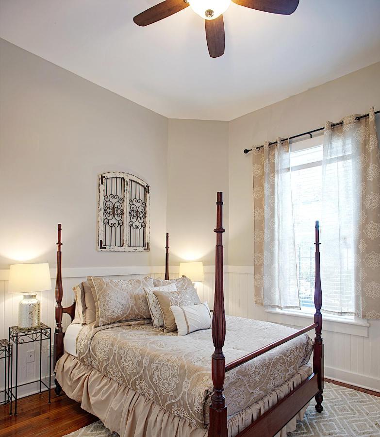 Newly Renovated Historic Savannah Townhome! Bagian luar foto